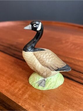 Vintage Hand Painted Canadian Goose. Ceramic. Miniature. Trinket. Collectors.